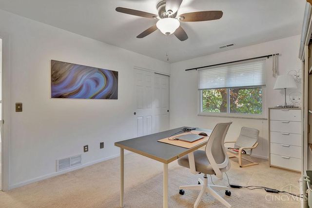 8303 Weller Road, Montgomery, OH 45242