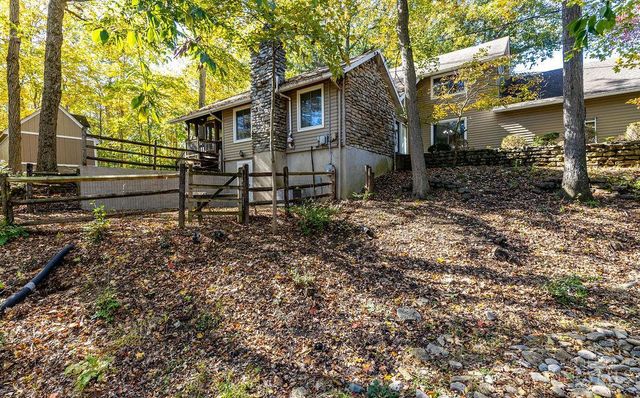 8303 Weller Road, Montgomery, OH 45242