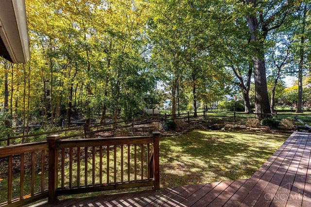 8303 Weller Road, Montgomery, OH 45242