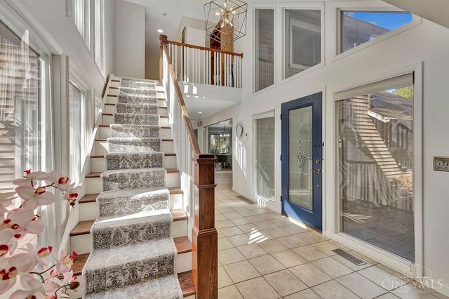 8303 Weller Road, Montgomery, OH 45242