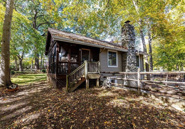 8303 Weller Road, Montgomery, OH 45242