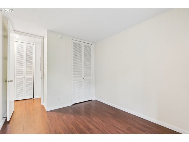 1220 Ne 17TH Ave 2F, Portland, OR 97232