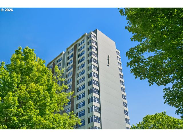1220 Ne 17TH Ave 2F, Portland, OR 97232