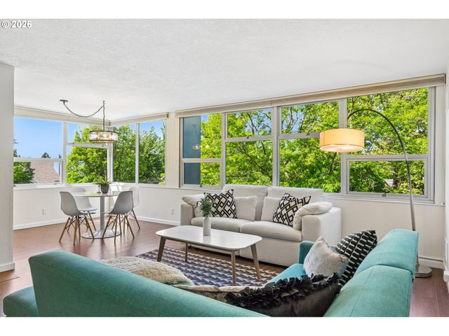 1220 Ne 17TH Ave 2F, Portland, OR 97232