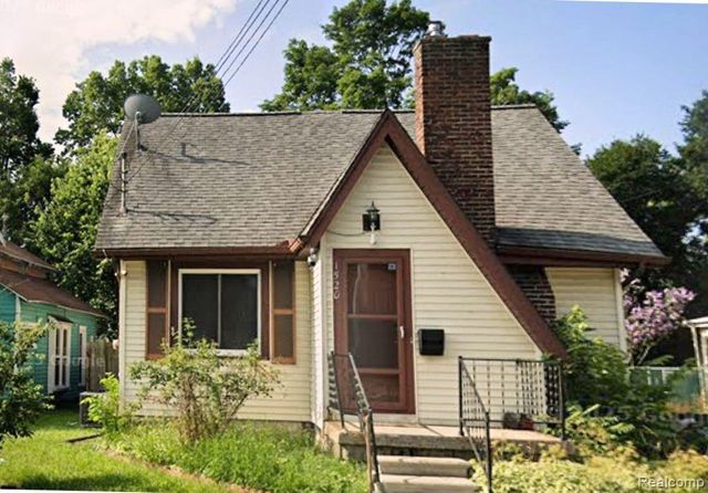 1520 E Oakland Avenue, Lansing, MI 48906
