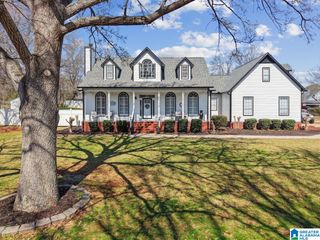 1950 PLEASANT RIDGE LOOP, Sylacauga, AL 35150