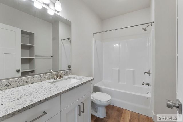 499 Furrow Drive, Sugar City, ID 83448