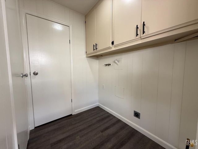 4401 Hughes Lane 48, Bakersfield, CA 93304