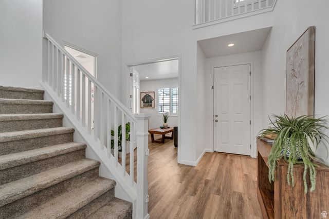 1046 E BLAZING SUN DR, Eagle Mountain, UT 84005