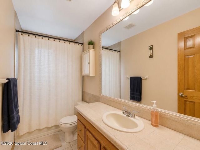 689 Caballero Avenue SE, Palm Bay, FL 32909