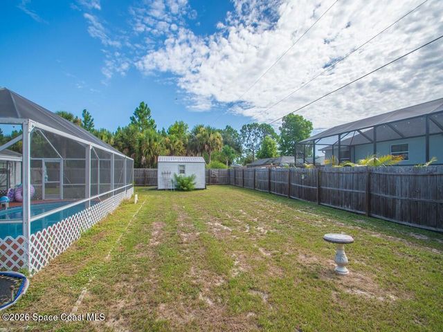 689 Caballero Avenue SE, Palm Bay, FL 32909