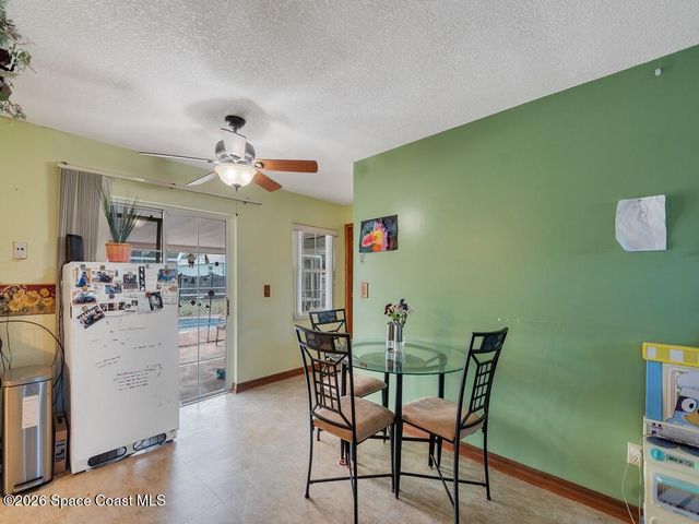 689 Caballero Avenue SE, Palm Bay, FL 32909
