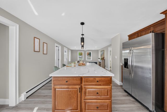 158 Southbridge Rd, Oxford, MA 01537