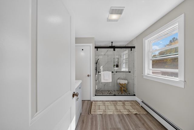 158 Southbridge Rd, Oxford, MA 01537