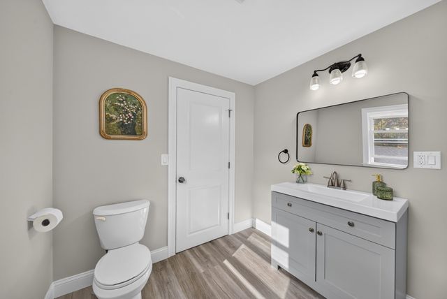 158 Southbridge Rd, Oxford, MA 01537