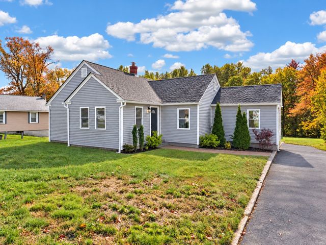 158 Southbridge Rd, Oxford, MA 01537