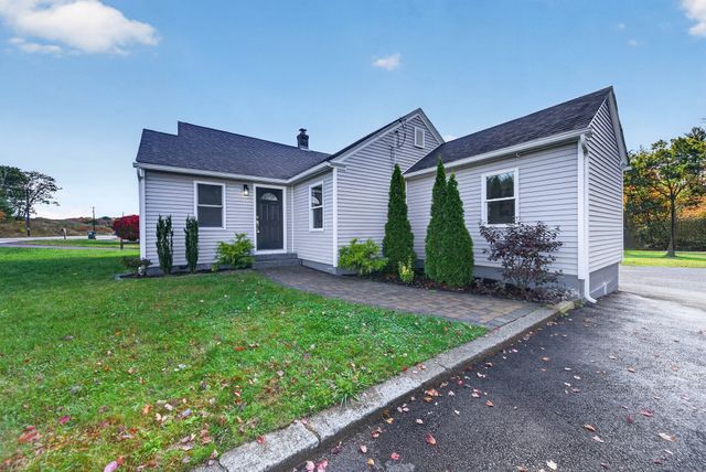 158 Southbridge Rd, Oxford, MA 01537