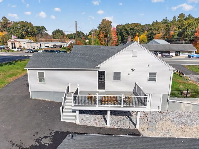 158 Southbridge Rd, Oxford, MA 01537