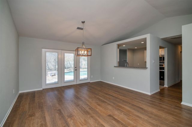 7405 Shadow Bend Drive, Fort Worth, TX 76137