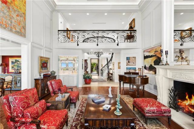 14 Rue Chantilly, Newport Beach, CA 92660