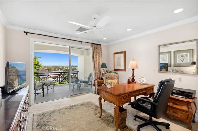 14 Rue Chantilly, Newport Beach, CA 92660