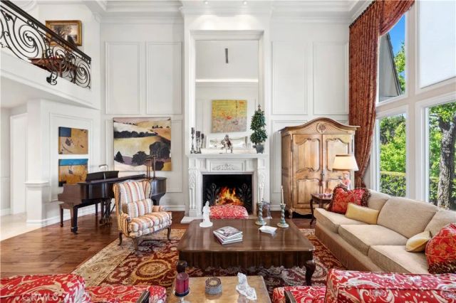 14 Rue Chantilly, Newport Beach, CA 92660