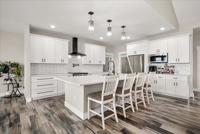 14506 W Pine Bluff Rd, Nine Mile Falls, WA 99026