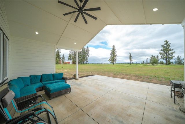 14506 W Pine Bluff Rd, Nine Mile Falls, WA 99026