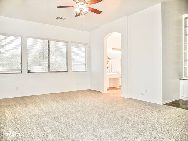 1024 W AYRSHIRE Trail, San Tan Valley, AZ 85143