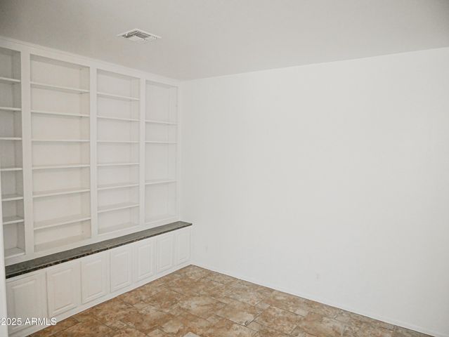 1024 W AYRSHIRE Trail, San Tan Valley, AZ 85143