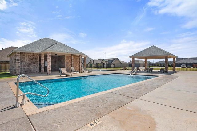 6945 103rd Street, Lubbock, TX 79424