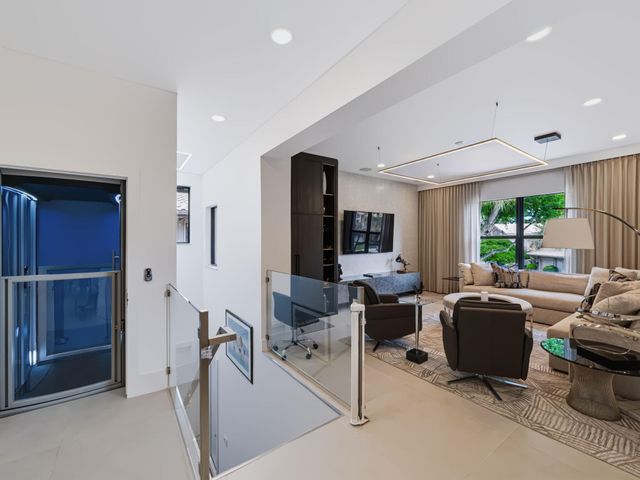 16915 ISLE OF PALMS Drive C, Delray Beach, FL 33484