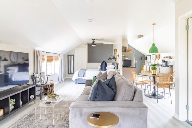 449 & 457 E Colorado Street, La Grange, TX 78945