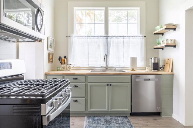 449 & 457 E Colorado Street, La Grange, TX 78945