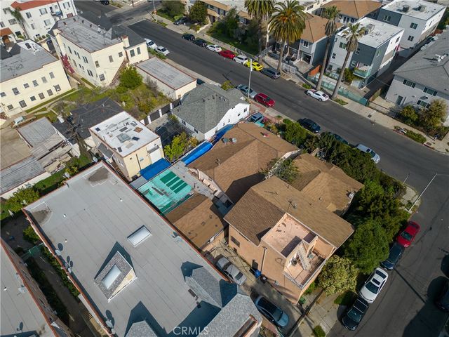 4452 Rosewood Avenue, Los Angeles, CA 90004