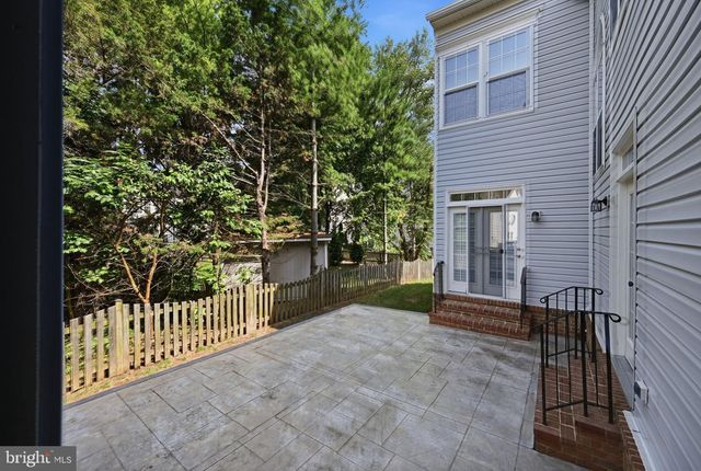 21817 WINGFOOT CT, Broadlands, VA 20148