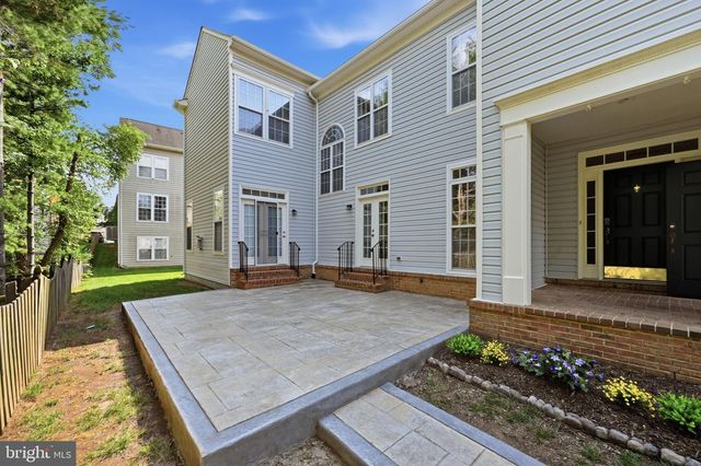 21817 WINGFOOT CT, Broadlands, VA 20148
