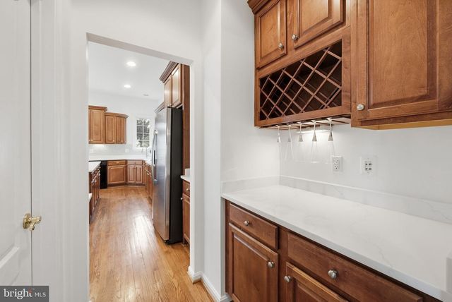 21817 WINGFOOT CT, Broadlands, VA 20148