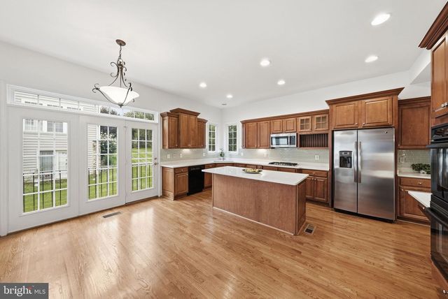 21817 WINGFOOT CT, Broadlands, VA 20148