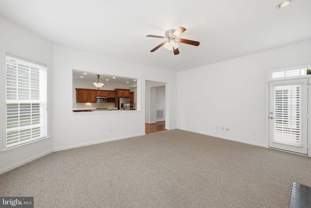 21817 WINGFOOT CT, Broadlands, VA 20148