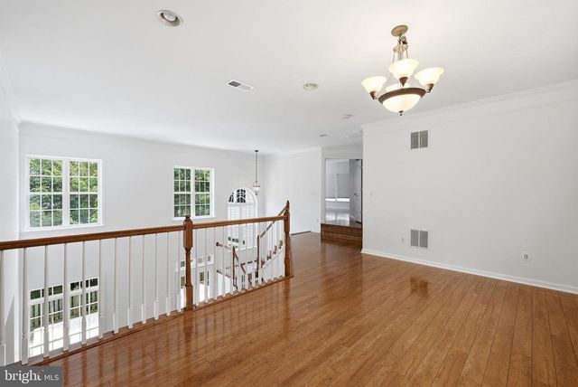 21817 WINGFOOT CT, Broadlands, VA 20148