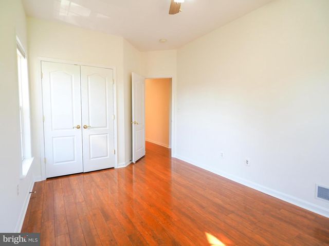 21817 WINGFOOT CT, Broadlands, VA 20148