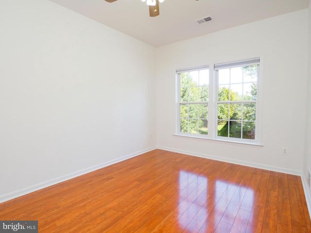 21817 WINGFOOT CT, Broadlands, VA 20148