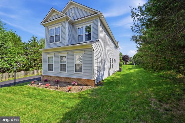 21817 WINGFOOT CT, Broadlands, VA 20148