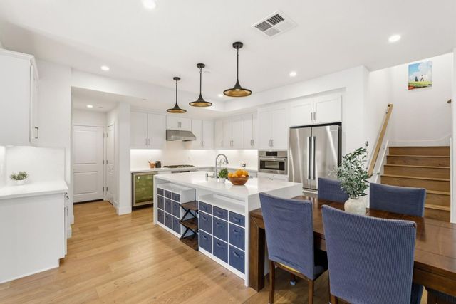 15206 Watkins Drive, Los Gatos, CA 95032