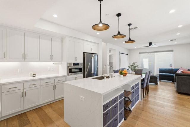 15206 Watkins Drive, Los Gatos, CA 95032