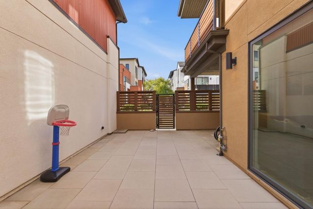 15206 Watkins Drive, Los Gatos, CA 95032