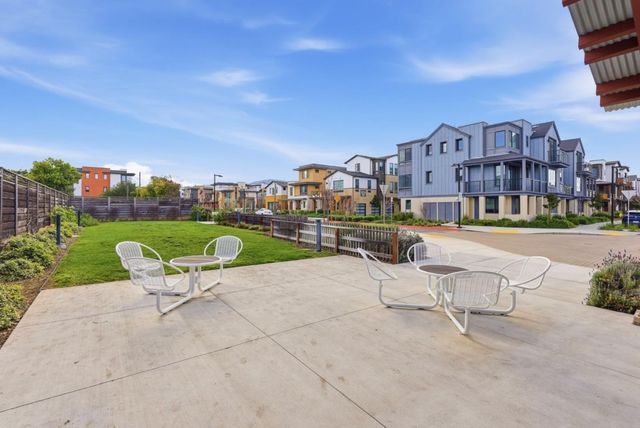 15206 Watkins Drive, Los Gatos, CA 95032