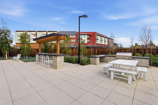 15206 Watkins Drive, Los Gatos, CA 95032