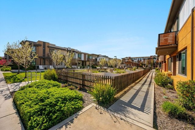 15206 Watkins Drive, Los Gatos, CA 95032